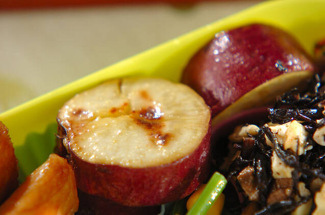 サツマイモのバター焼き