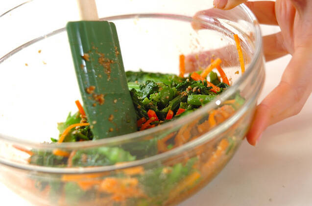 菜の花のゴマ和えの作り方の手順4