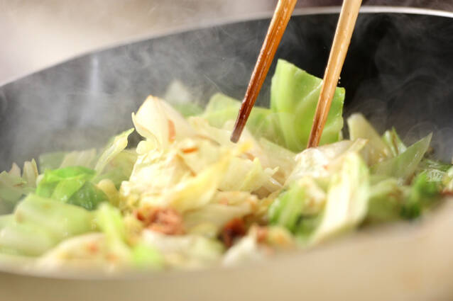 キャベツと卵の炒め物の作り方の手順3