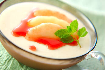 ちょっぴりオトナな桃のふるふるムース