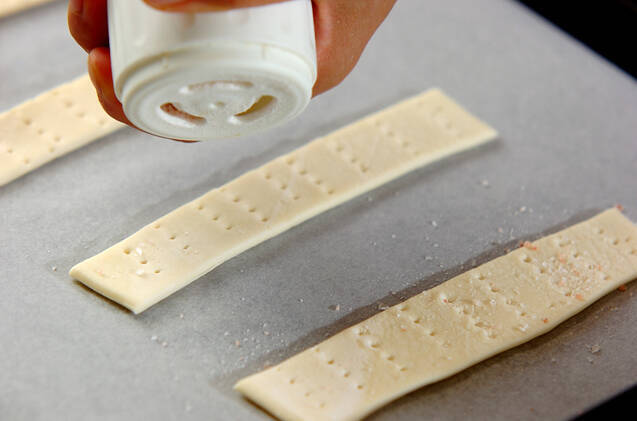 クリーム付け塩パイの作り方の手順4