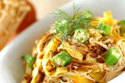 キノコのタリアテッレ