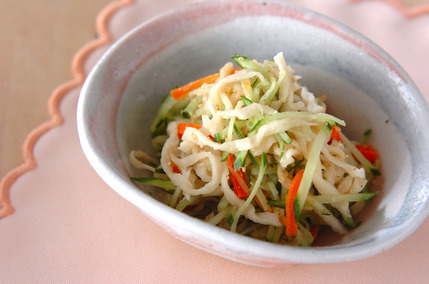 切干し大根のゴマ酢