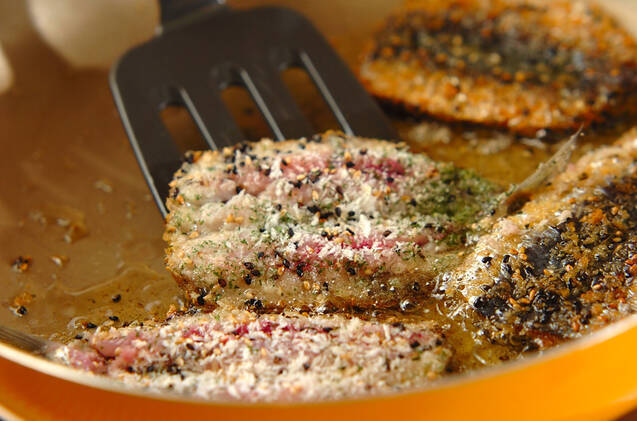 イワシのゴマ入りパン粉焼きの作り方の手順4