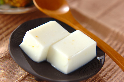 ユズ風味ミルクかん