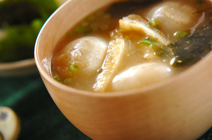油揚げのシンプルみそ汁