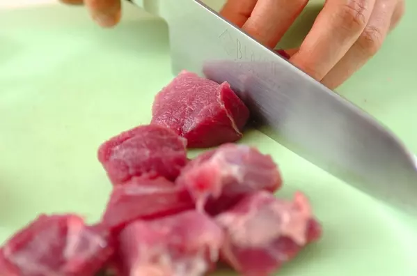 本格酢豚の下準備1