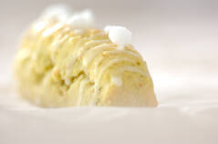 オレンジ風味のアボカドスコーン