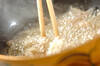小松菜と鶏皮のアーモンド和えの作り方の手順2