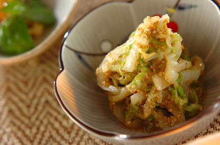 ゆで白菜のゴマ和え