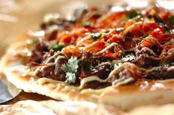 フライパンで牛肉のプルコギピザ