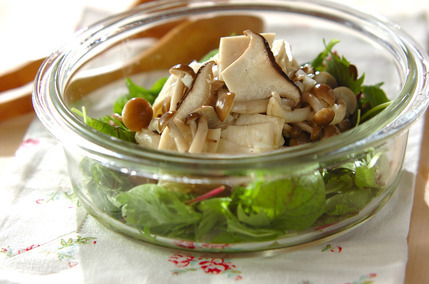 キノコのマリネサラダ