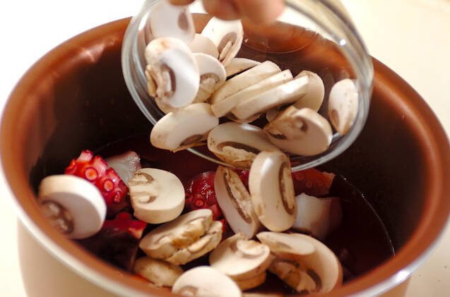 炊飯器でタコとキノコのやわらか煮の作り方の手順6