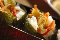 カニカマ天むす