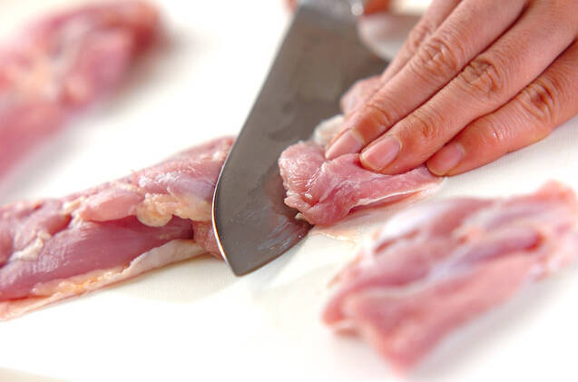 鶏のクラッカー揚げの作り方の手順1