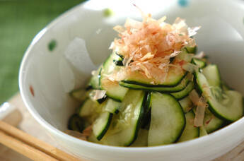 マイルドな酸味！ズッキーニの酢の物