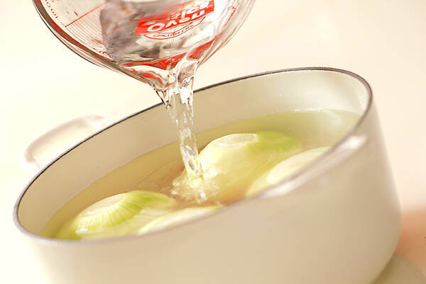 玉ネギのまんまスープの作り方の手順2