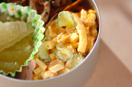 マカロニサラダ