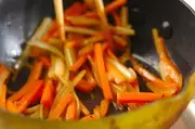 セロリのきんぴらの作り方2