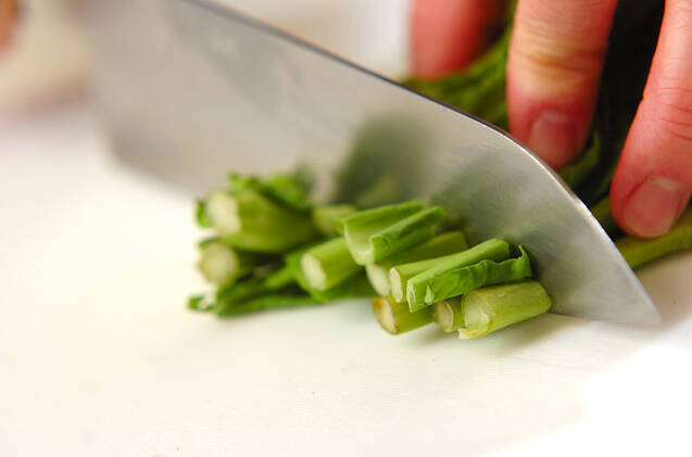 菜の花のからし和えの作り方の手順1