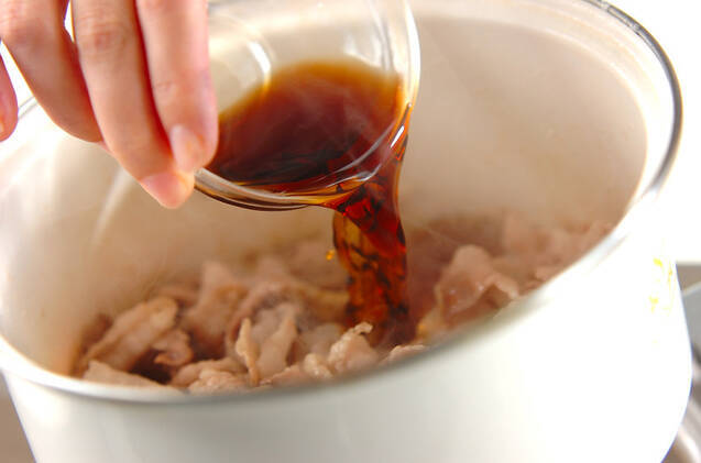 カボチャと豚バラ肉の煮物の作り方の手順4