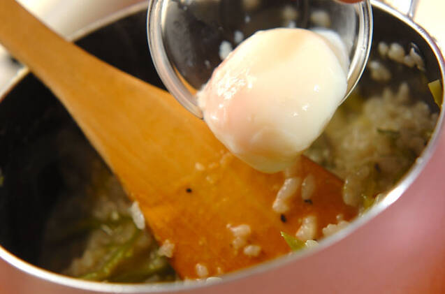 グリーンアスパラと半熟卵のリゾットの作り方の手順5