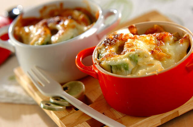 アボカドのクリーミーさを使ったグラタン