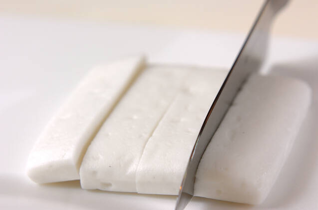 ハンペン入り卵焼きの作り方の手順2