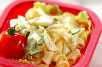 マカロニサラダ