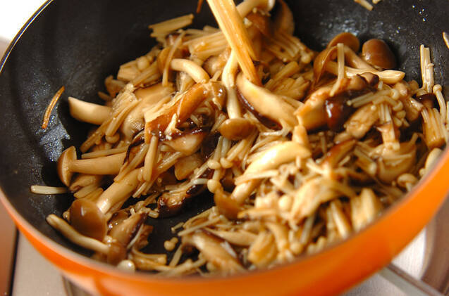 キノコの中華炒めの作り方の手順4