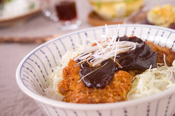 みそカツキャベツ丼