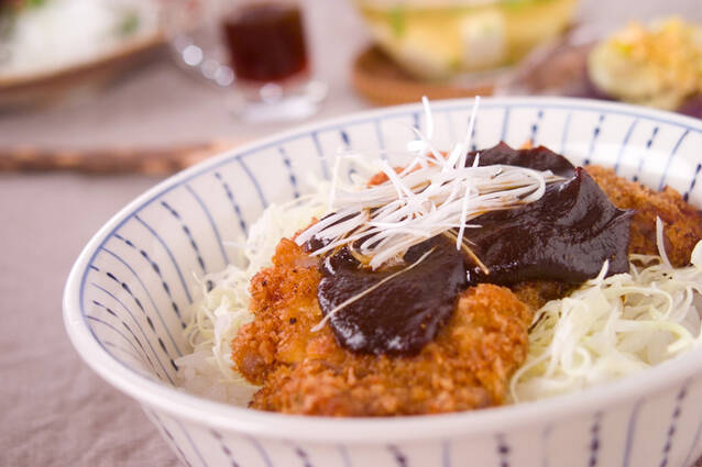 みそカツキャベツ丼