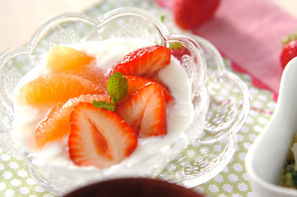 フルーツヨーグルト