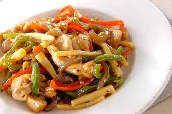 鶏肉で簡単！チンジャオロース 絶品やみつきレシピ