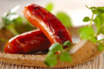 ソーセージのキルシュソテー