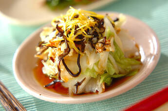 白菜と塩昆布のレンジ蒸し