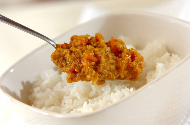 トマトキーマカレーの作り方の手順4