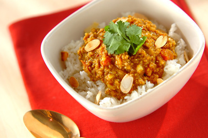 トマトキーマカレー