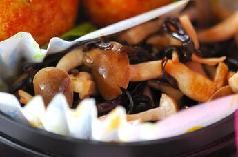 シメジの塩昆布和え