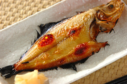 焼き干しカレイ