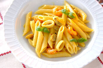 シーフードペンネ