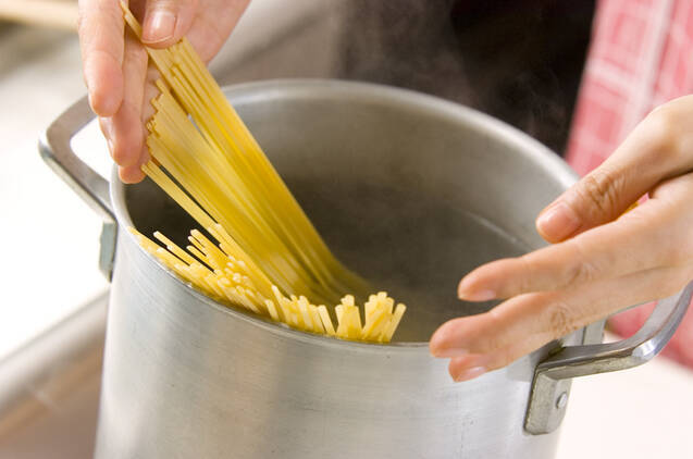 ゴボウのクリームパスタの作り方の手順2