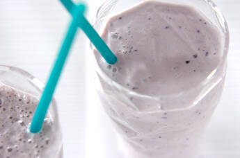 ブルーベリーミルク