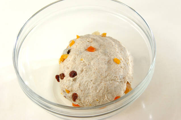 トロピカルフルーツのライ麦パンの作り方の手順7