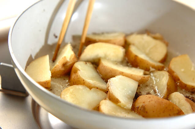 アンチョビポテトの作り方の手順2