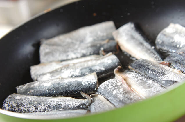 ご飯が進む！甘辛サンマの蒲焼きの作り方の手順5