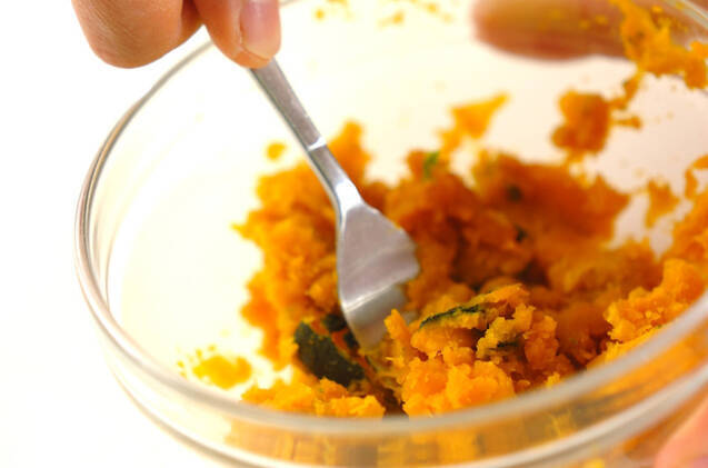 大人のコーンポタージュ ブルーチーズ風味の作り方の手順1