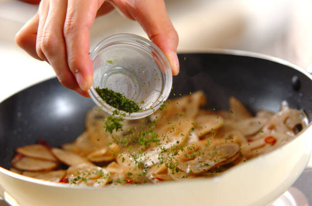 輪切りレンコンのきんぴらの作り方の手順4