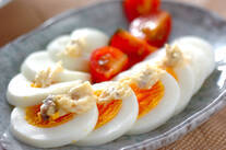 ゆで卵のアンチョビのせ