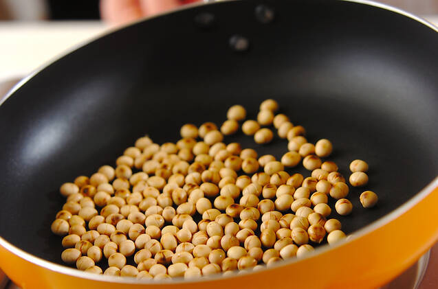 炒り大豆雑穀ご飯の作り方の手順1